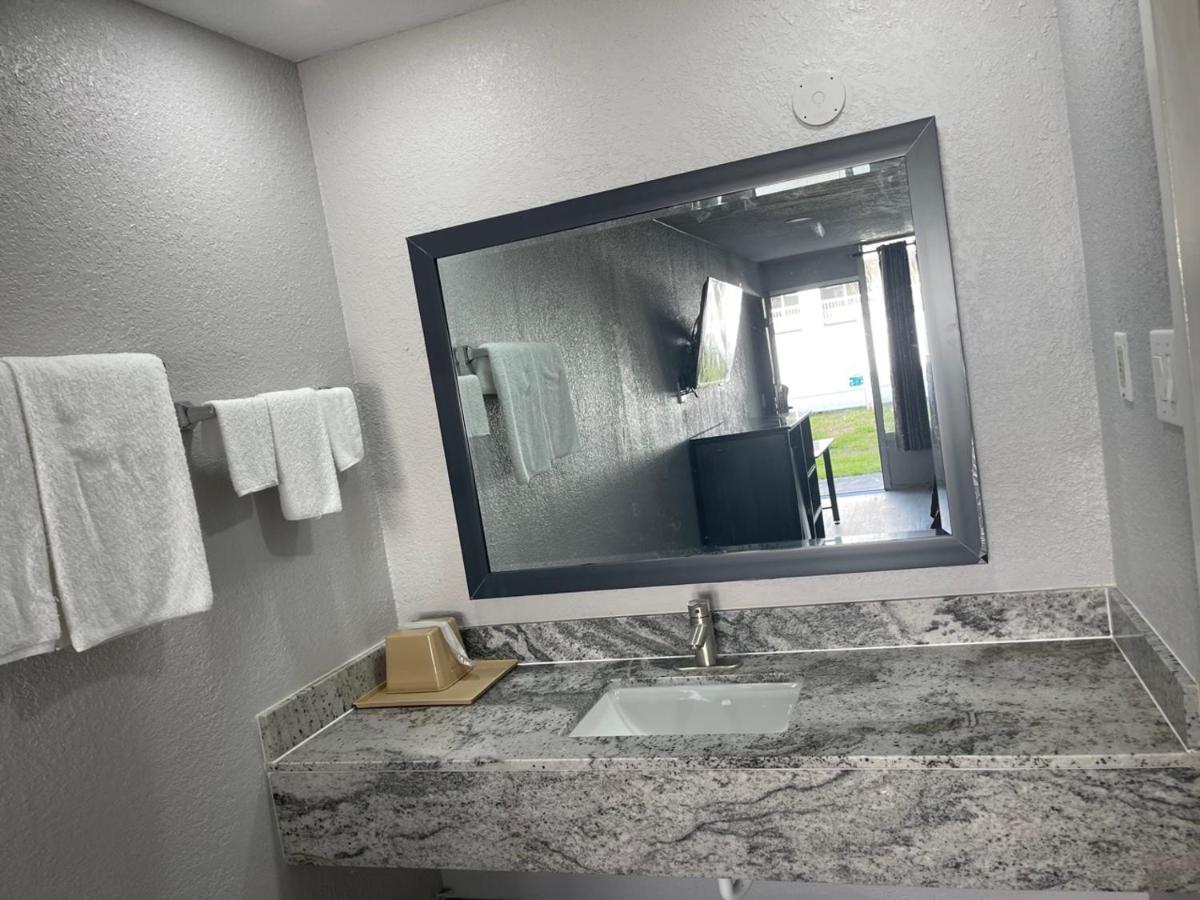 Motel Savannah Luaran gambar