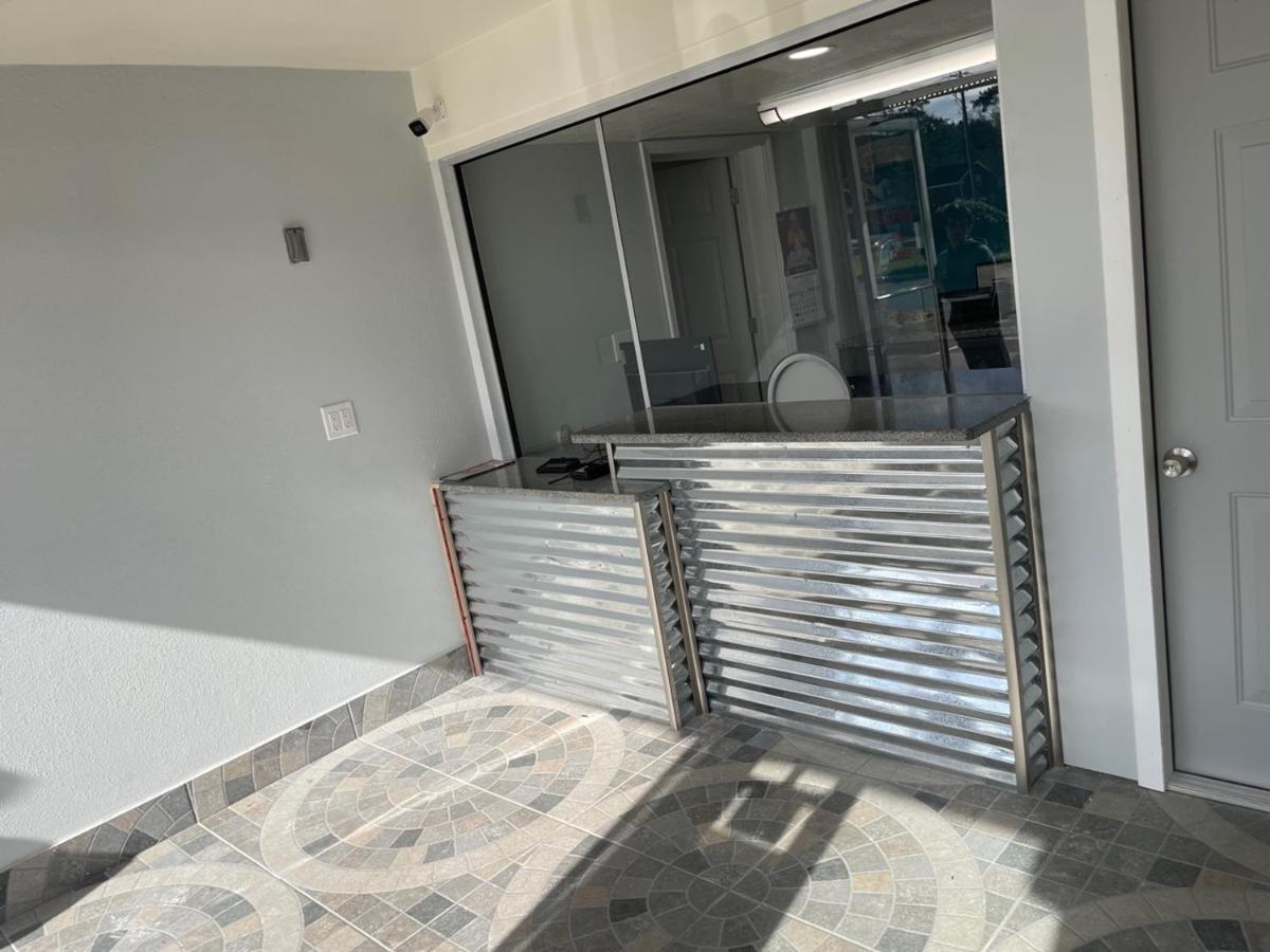 Motel Savannah Luaran gambar